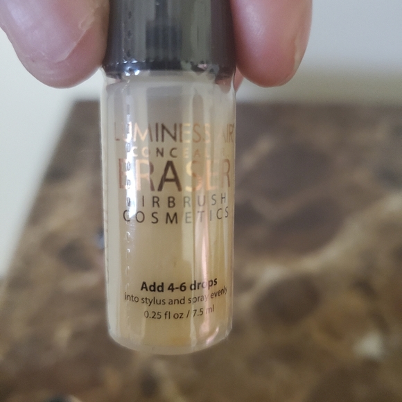 Luminess Air Brush Make up PRICE FIRM!!! - Picture 10 of 16